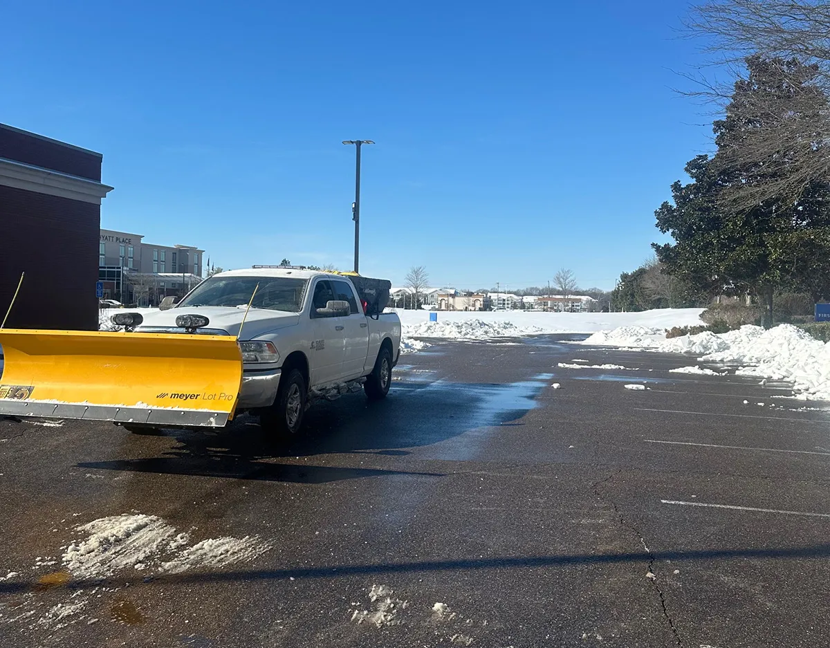 Snow Removal services in Collierville, TN